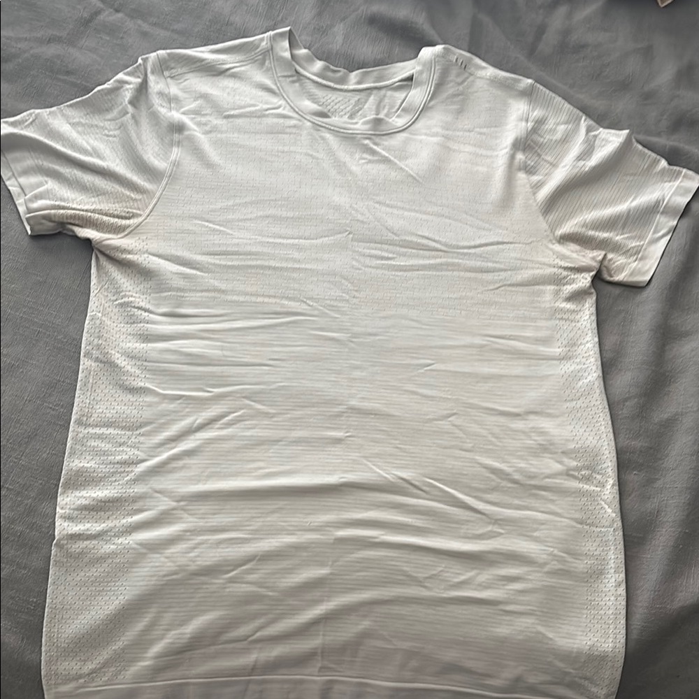 lululemon athletica White Short Sleeve Tee